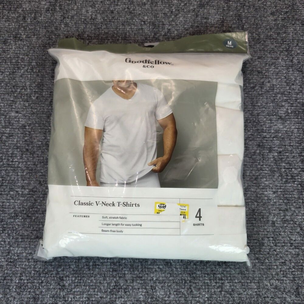 WHITE V-NECK 4ct Classic T-shirts 100% Cotton Goodfellow MEDIUM Soft Stretch